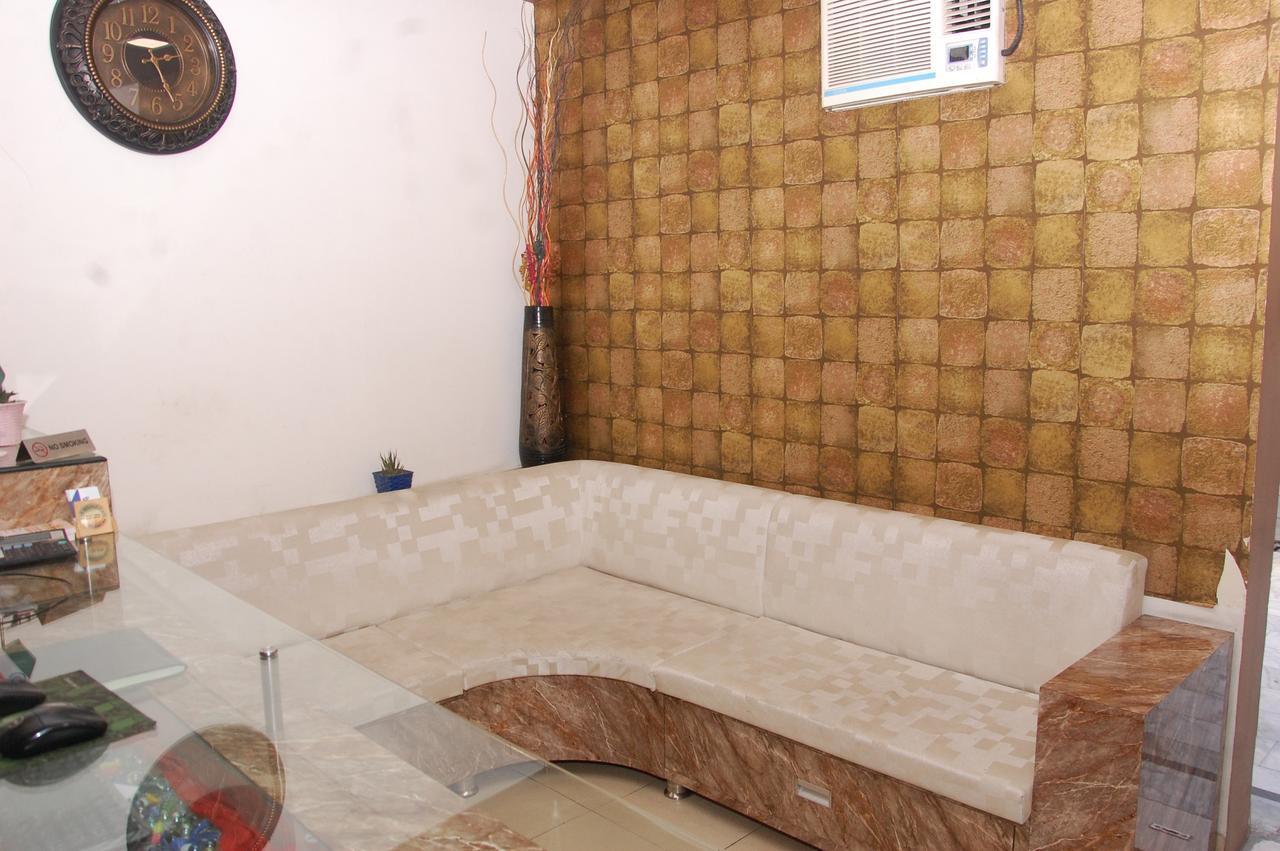 Hotel Prem Bandhan Hisār Kültér fotó